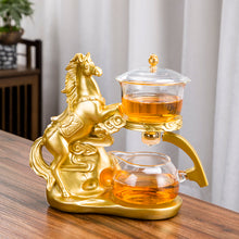 Teapot Golden Horse